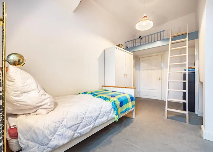 Burggarten Apartamento *